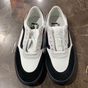 NWT Vans Sneakers